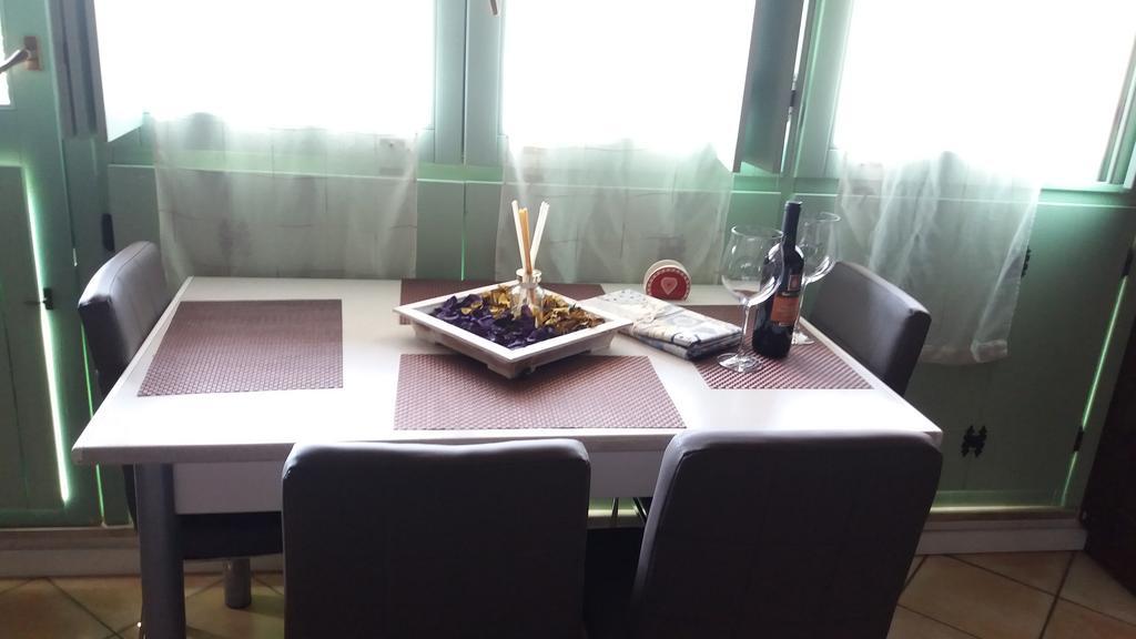 Appartement Borgo Vecchio *Dream* à Lonato Extérieur photo